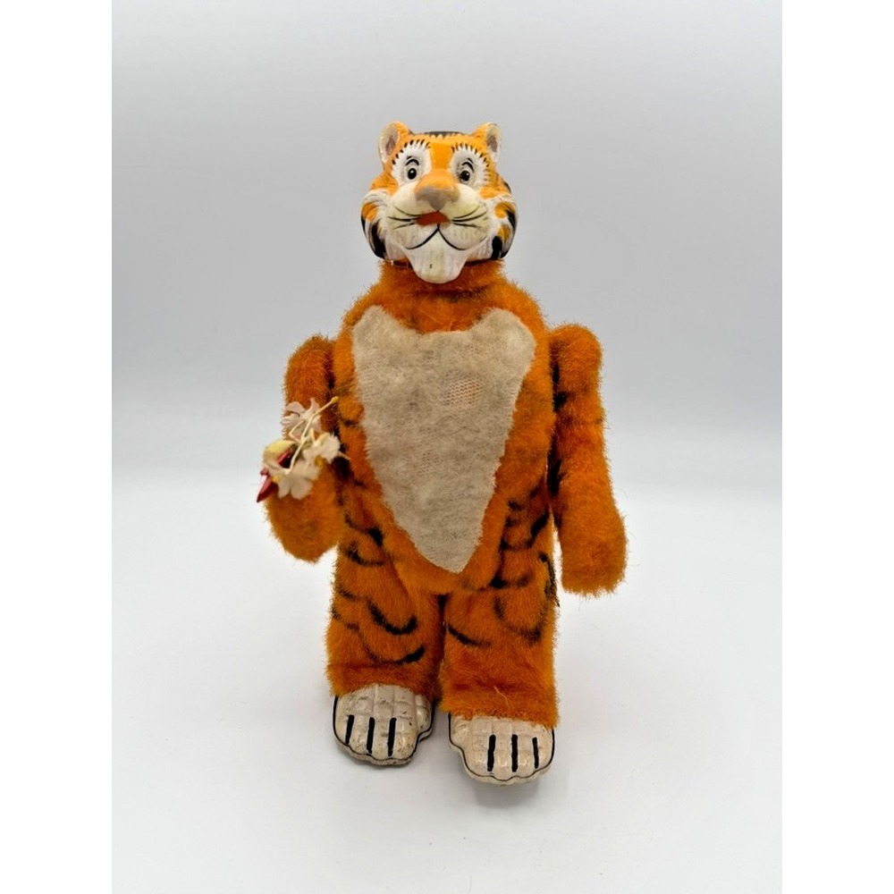 Vintage 1966 Marx Wind Up Tiger Toy Made in Japan Walking Mechanical Toy w/ Key